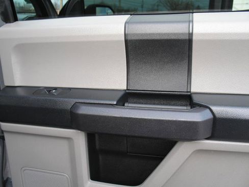 Used 2020 Ford F150 XL w/ Equipment Group 101A Mid image 48