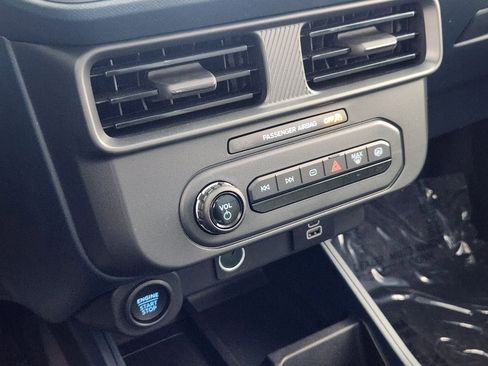 New 2025 Ford Maverick XLT w/ Black Appearance Package image 23