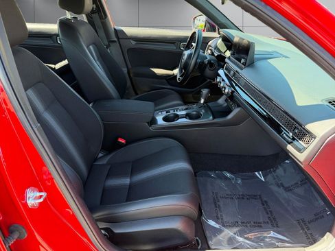 Used 2025 Honda Civic Sport image 7