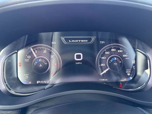 Used 2024 RAM 3500 Limited AWD/4WD image 33