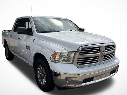Used 2013 RAM 1500 Classic SLT w/ Big Horn Equipment Group AWD/4WD image 2