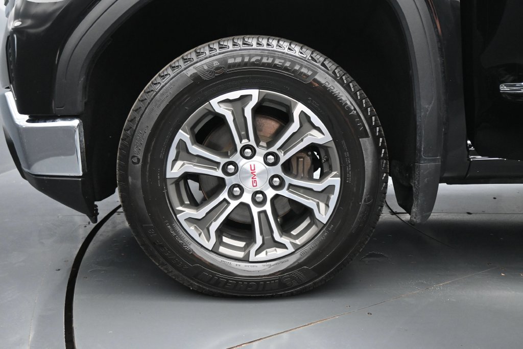 Used 2025 GMC Sierra 1500 SLT AWD/4WD image 28