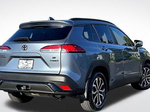 Used 2024 Toyota Corolla Cross AWD Hybrid image 6