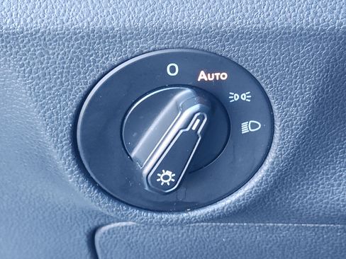 Used 2020 Volkswagen Jetta S w/ Driver Assistance Package image 25