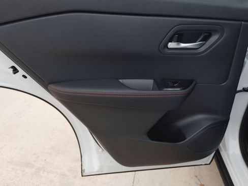 New 2026 Nissan Rogue SV AWD/4WD image 10