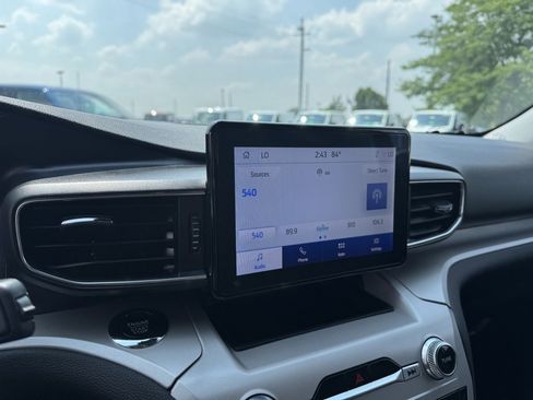 Used 2023 Ford Explorer XLT w/ Equipment Group 202A image 27