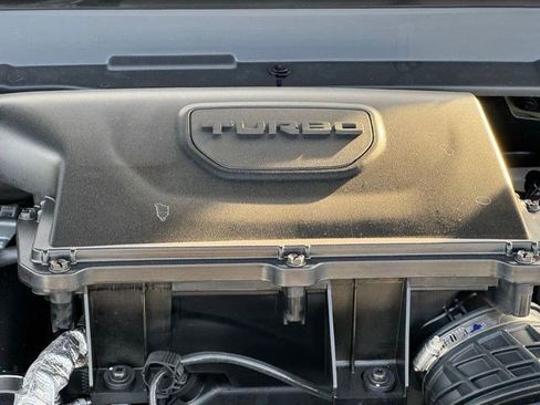 New 2026 Jeep Compass Latitude w/ Sun and Sound Group image 29