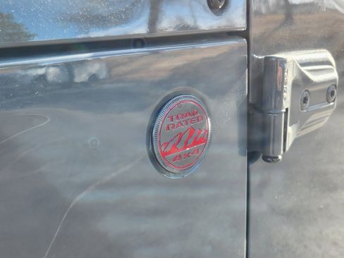 Used 2021 Jeep Wrangler Unlimited Rubicon image 20