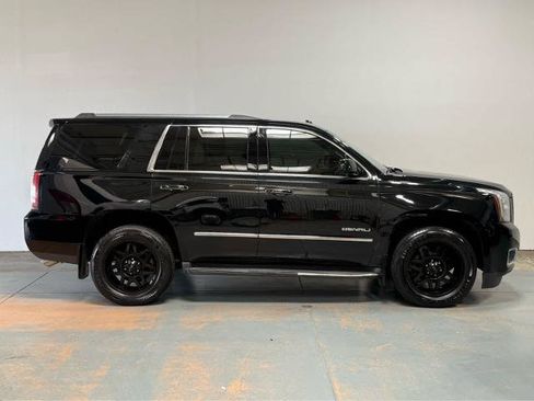 Used 2016 GMC Yukon Denali w/ Open Road Package AWD/4WD image 7