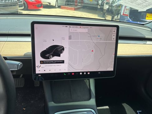 Used 2022 Tesla Model 3 Long Range AWD/4WD image 10