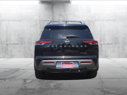 New 2026 Nissan Pathfinder Platinum AWD/4WD image 6