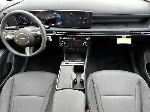 New 2026 Hyundai Tucson Blue SE image 13