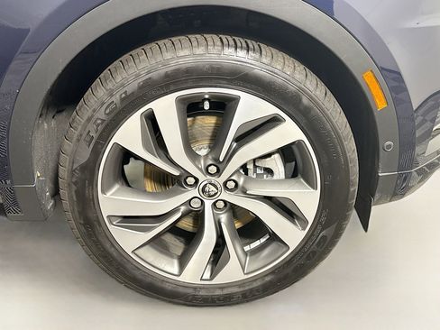 Used 2024 Jaguar E-PACE R-Dynamic SE image 32