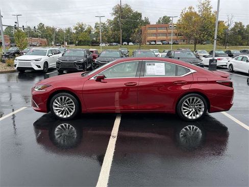 Certified 2022 Lexus ES 350 Ultra Luxury w/ Accessory Package image 6