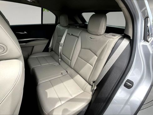 Used 2019 Cadillac XT4 Luxury w/ Cold Weather Package FWD image 21