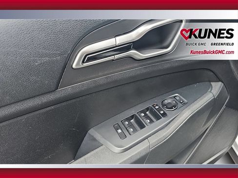 Used 2026 Kia Sportage LX FWD image 17