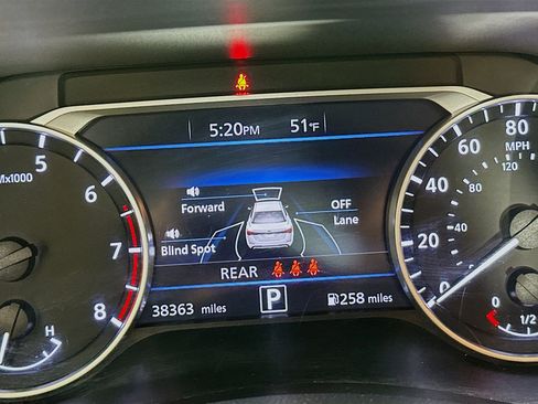 Used 2024 Nissan Sentra SV image 19