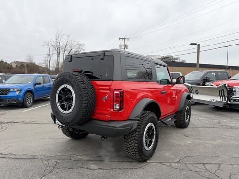 Used 2023 Ford Bronco Black Diamond w/ Sasquatch Package image 6