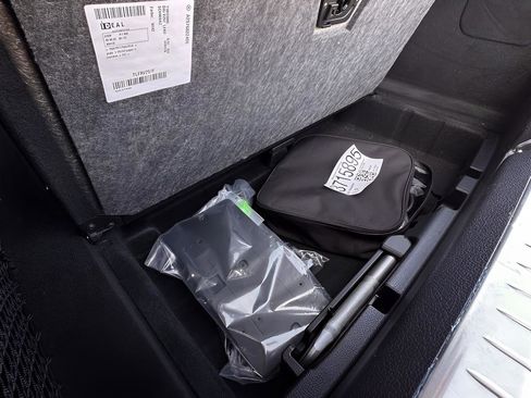 Used 2024 Mercedes-Benz EQS AMG 4MATIC image 15