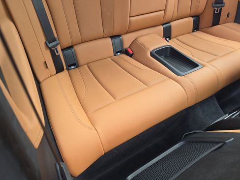 Used 2022 BMW 230i Coupe w/ Convenience Package RWD image 11
