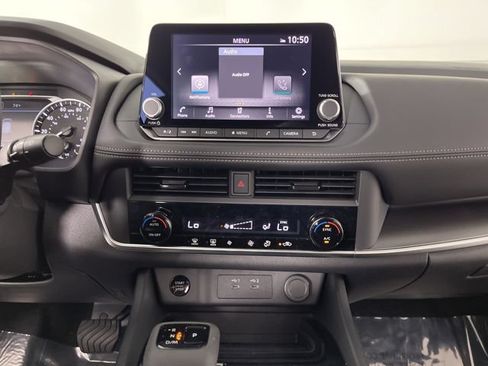 New 2026 Nissan Rogue SV FWD image 25