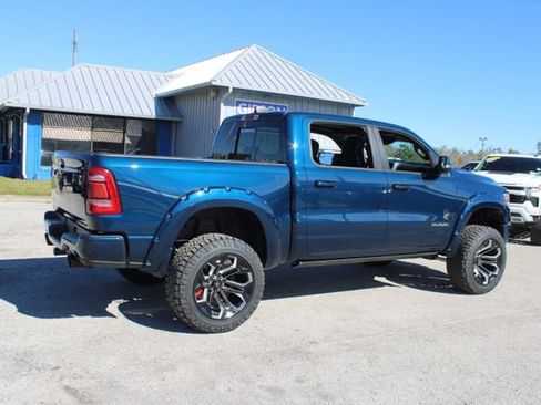 Used 2022 RAM 1500 Laramie w/ Sport Appearance Package image 12