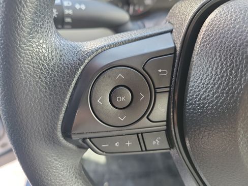 Certified 2025 Toyota Corolla Cross L FWD image 25