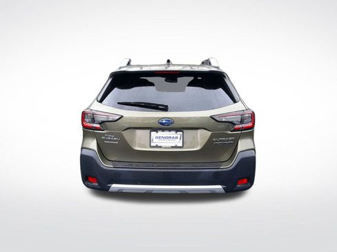 Used 2023 Subaru Outback Touring XT AWD/4WD image 7