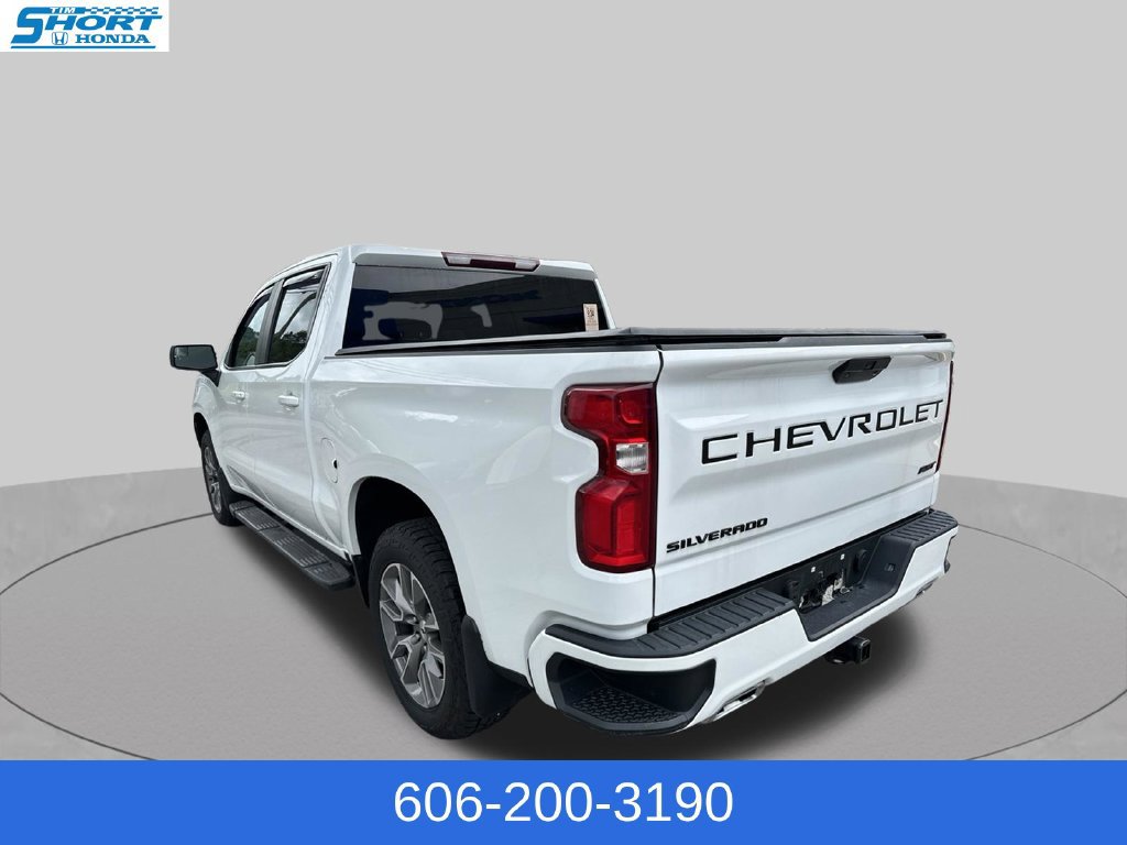 Used 2022 Chevrolet Silverado 1500 RST AWD/4WD image 3