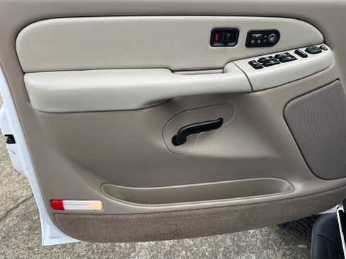 Used 2002 GMC Yukon XL 2500 SLT image 11