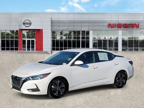 Certified 2022 Nissan Sentra SV w/ Trunk Package image 8