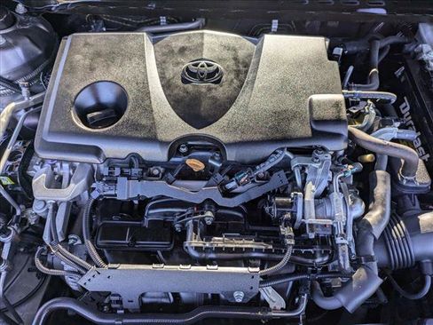 Used 2019 Toyota Camry SE image 21