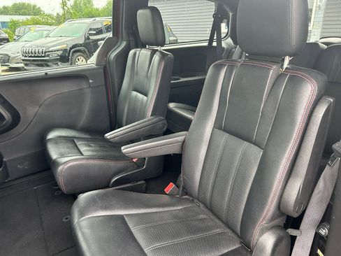 Used 2019 Dodge Grand Caravan GT FWD image 20