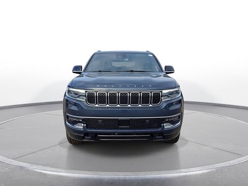 New 2024 Jeep Wagoneer 4WD w/ HD Trailer Tow Package image 3