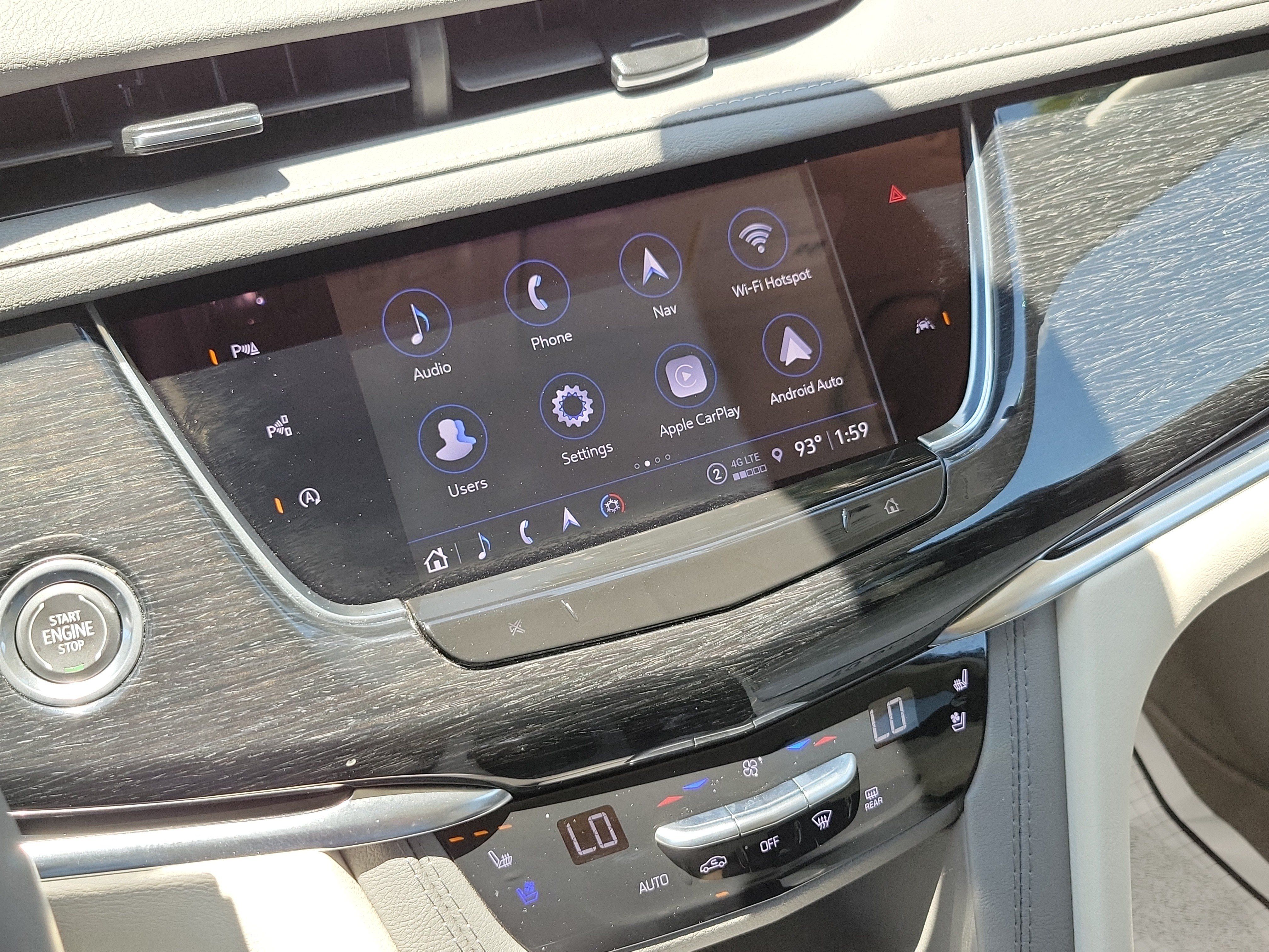 Used 2023 Cadillac XT6 Premium Luxury w/ Technology Package AWD/4WD image 25
