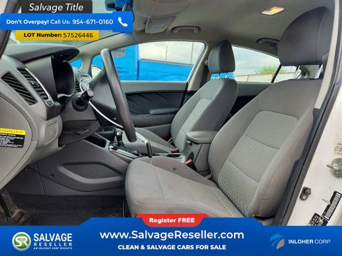 Used 2018 Kia Forte LX FWD image 9