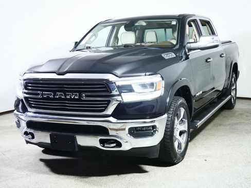 Used 2020 RAM 1500 Laramie AWD/4WD image 3