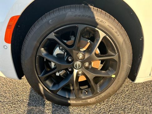 New 2026 Chrysler Pacifica Select w/ S Appearance Package image 11