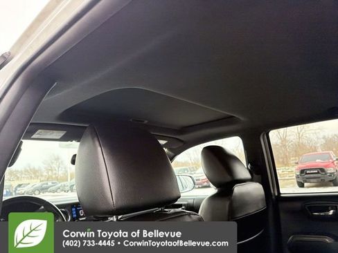 Used 2017 Toyota Tacoma TRD Sport image 23