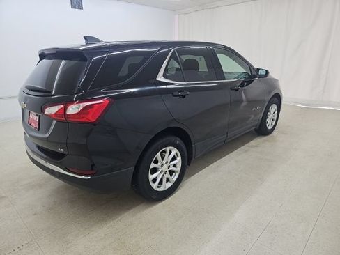 Used 2019 Chevrolet Equinox LT FWD image 4