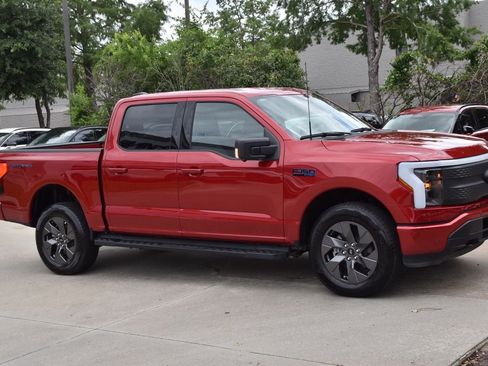 Certified 2025 Ford F150 Lightning Flash AWD/4WD image 5