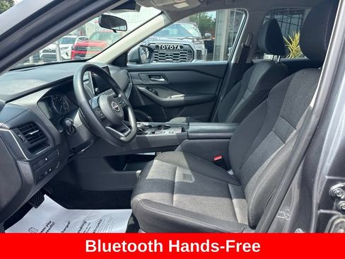 Used 2024 Nissan Rogue SV FWD image 11