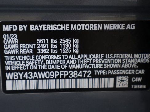 Used 2023 BMW i4 eDrive35 image 25