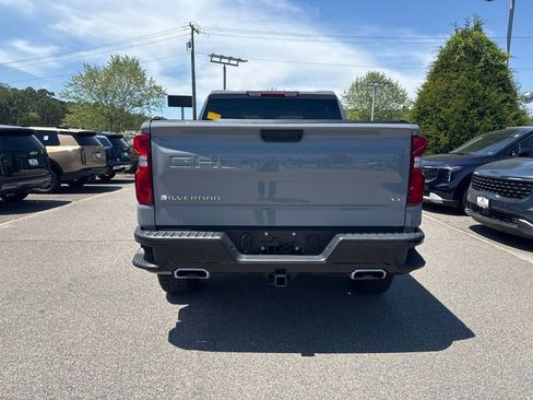 Used 2024 Chevrolet Silverado 1500 LT Trail Boss AWD/4WD image 4