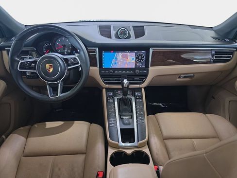 Used 2021 Porsche Macan S AWD/4WD image 12