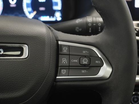 Certified 2023 Jeep Compass High Altitude w/ Driver Assist Group I AWD/4WD image 38
