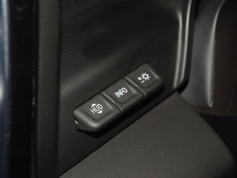 Used 2024 GMC Sierra 1500 Denali Ultimate image 38