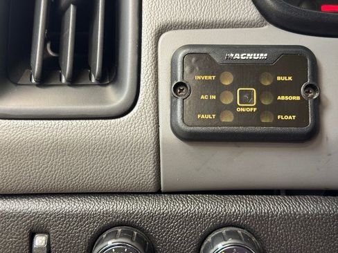 Used 2018 Chevrolet Colorado W/T w/ WT Convenience Package AWD/4WD image 29