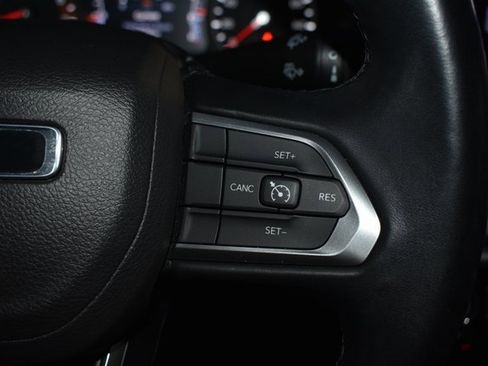 Used 2022 Jeep Compass Latitude w/ Sun and Sound Group image 21