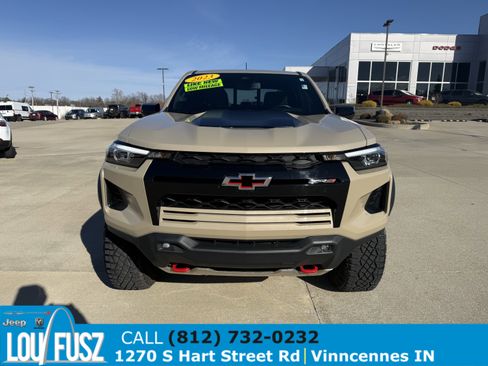 Used 2023 Chevrolet Colorado ZR2 image 2